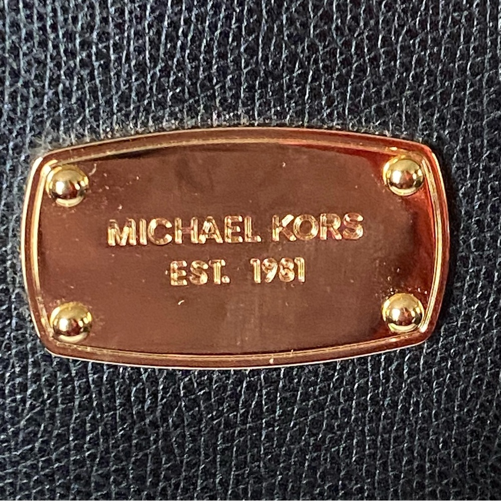 NWT Michael Kors Y2K Cindy black leather dome satchel - Picture 7 of 16